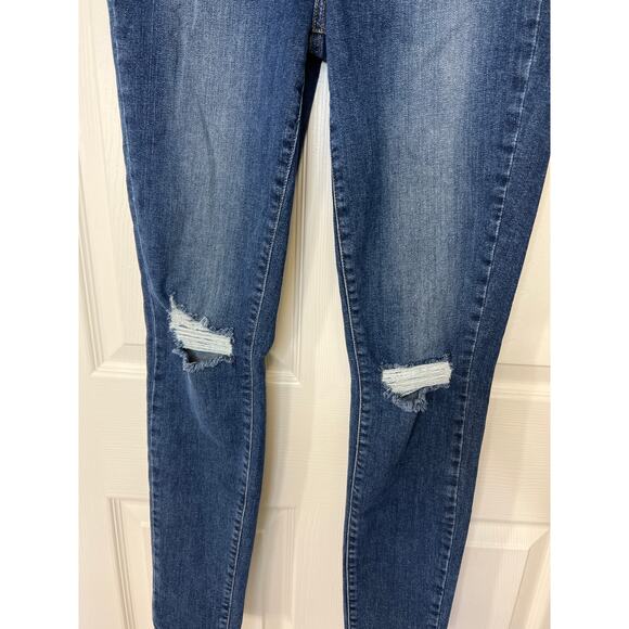 Paige Hoxton Ultra Skinny Leg Jean in Medium Wash Keiran Destructed 27 Capsule - Picture 3 of 9